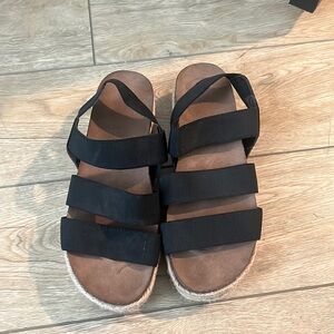 Madden girl black sandal